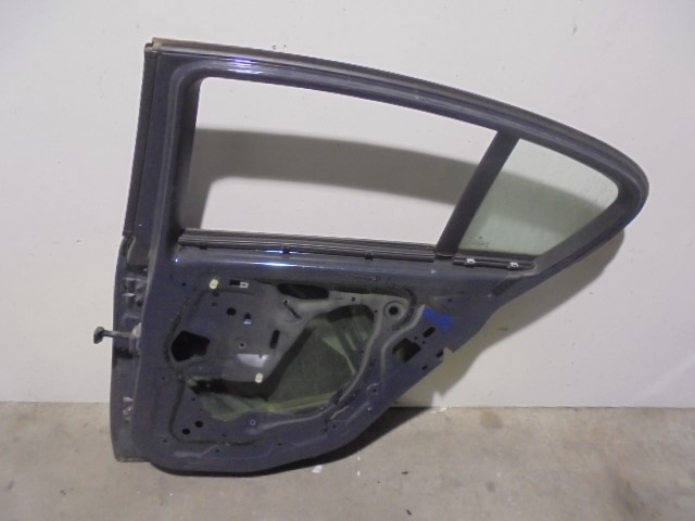 BMW 1 Series E81/E82/E87/E88 (2004-2013) Rear Right Door GRISOSCURO, 5PUERTAS, 41527191018+ 19811414