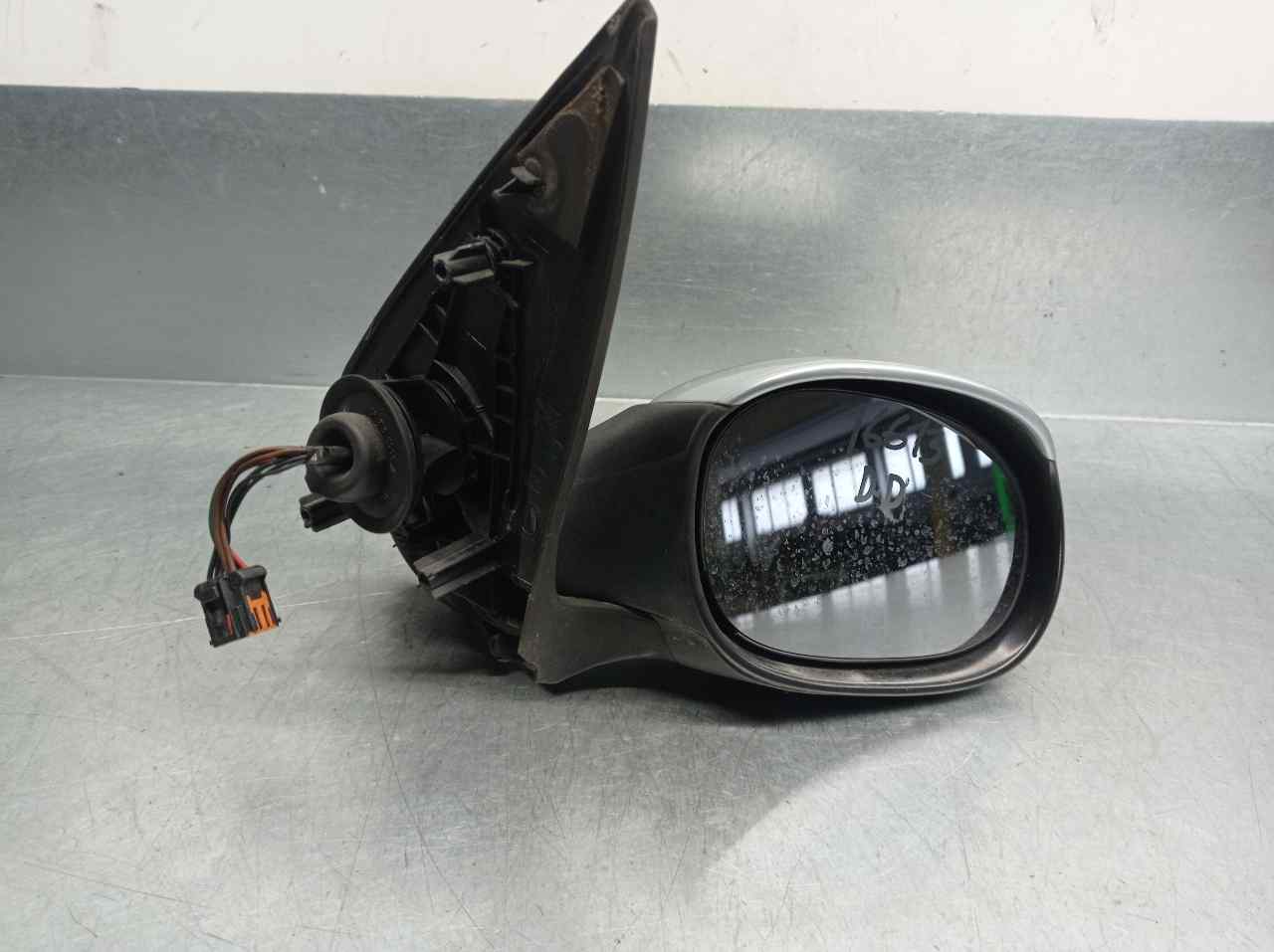 RENAULT 206 1 generation (1998-2009) Right Side Wing Mirror 5PUERTAS,5PUERTAS+7PINES 19846477