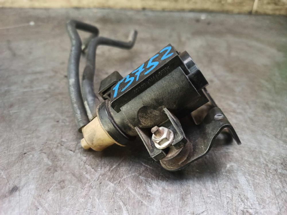 Válvula de aire adicional A13DTR 55566898 de Chevrolet Aveo sedán (t300) 2011-0 95 CV con 1 km - pieza usada
