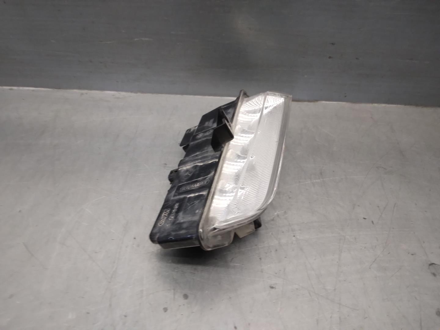 RENAULT Clio 3 generation (2005-2012) Front Right Fender Turn Signal 266000411R,5PUERTAS 21723947