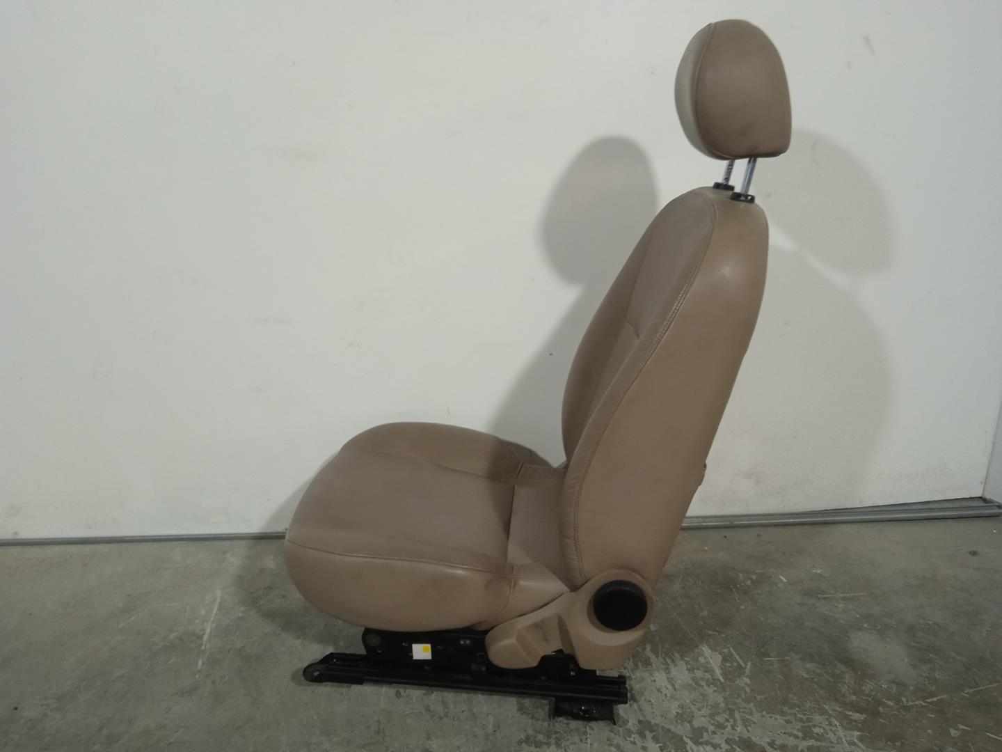 FORD Focus 1 generation (1998-2010) Front Right Seat 4485395, CUEROBEIGE, 5PUERTAS 19891938