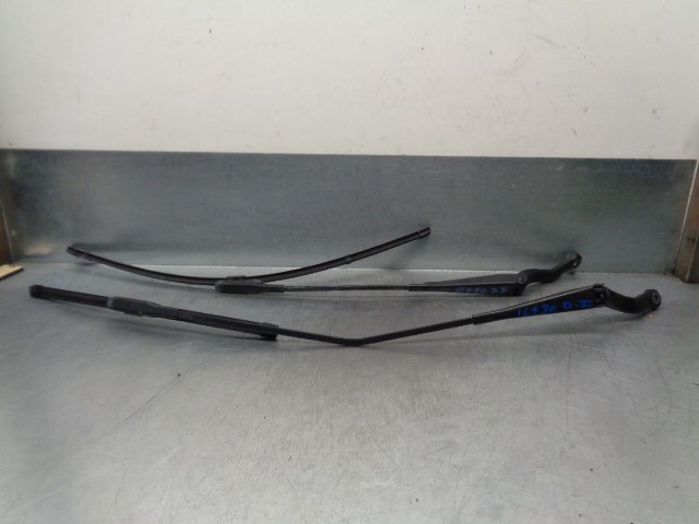 OPEL Corsa D (2006-2020) Front Wiper Arms 1270809, 1270810 24137218