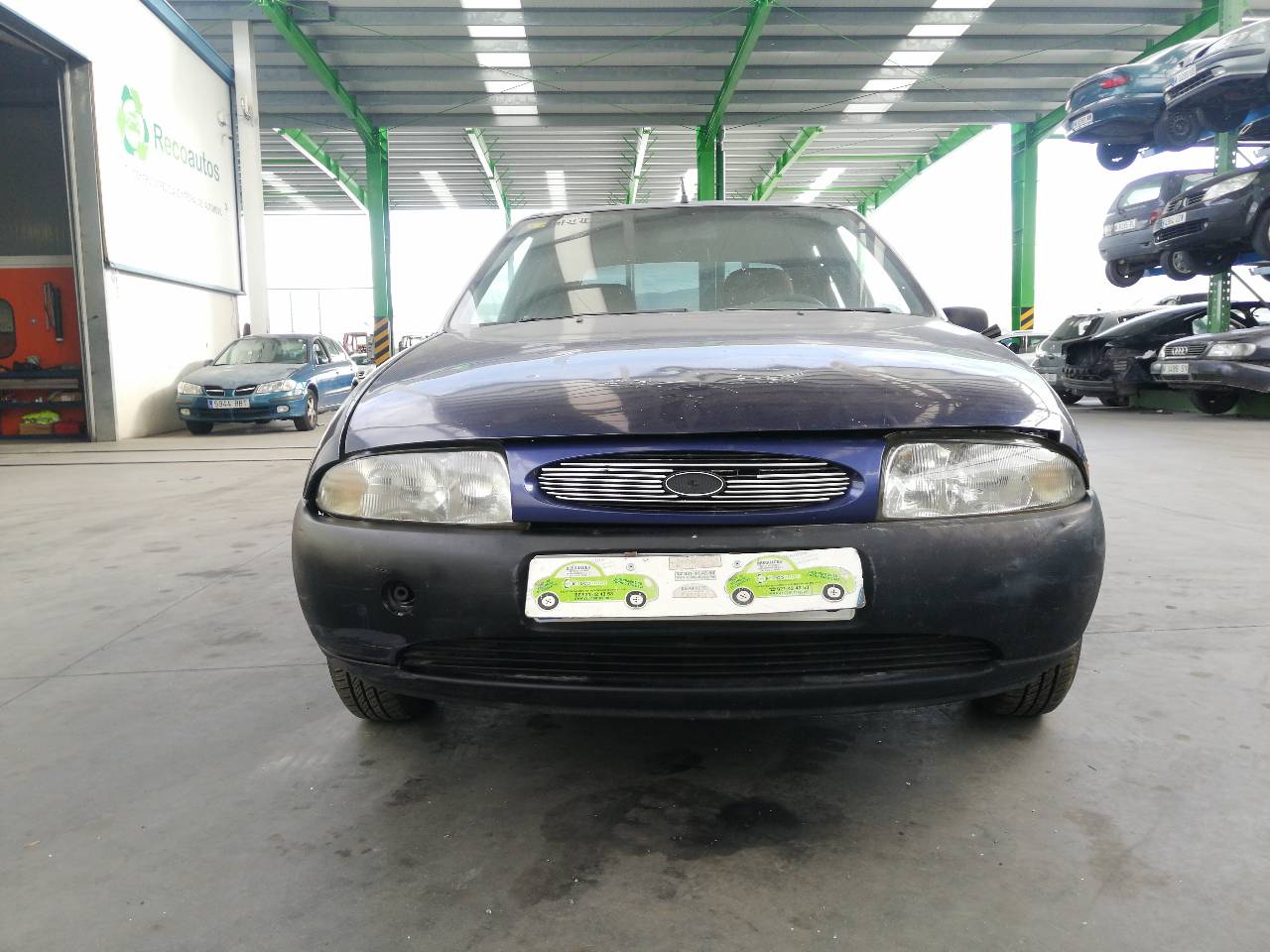 FORD Fiesta 4 generation (1996-2002) Переднее стекло 3536AGN, 43R000305+ 19780772