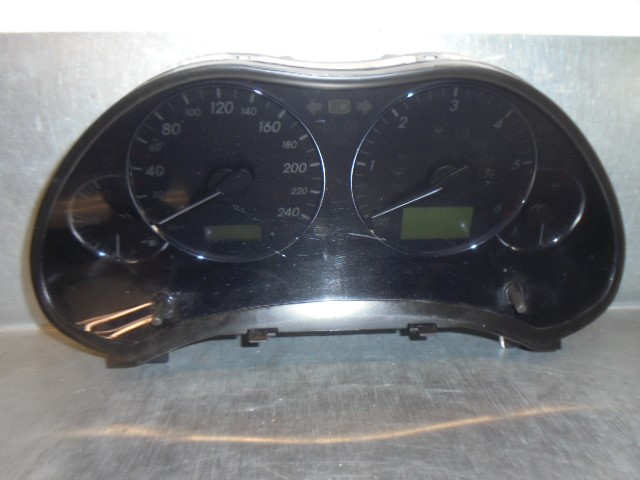 TOYOTA Avensis 2 generation (2002-2009) Spidometras (Prietaisų skydelis) 8380005C00, MB2574305293, DENSO 24151947