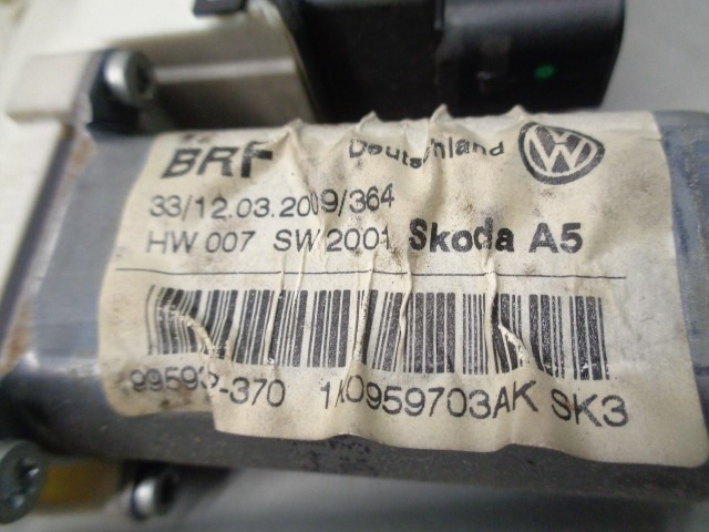SKODA Octavia 2 generation (2004-2013) Стеклоподъемник задней левой двери 1K0959703AK, 18PÌNES, 5PUERTAS 24530956