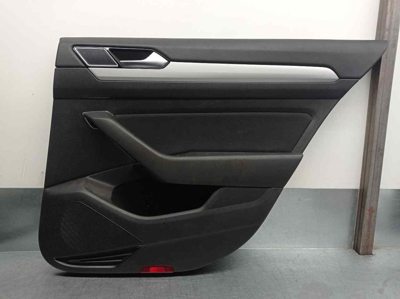 VOLKSWAGEN Passat B8 (2014-2023) Rear Right Door Panel 3G5867212 19847813