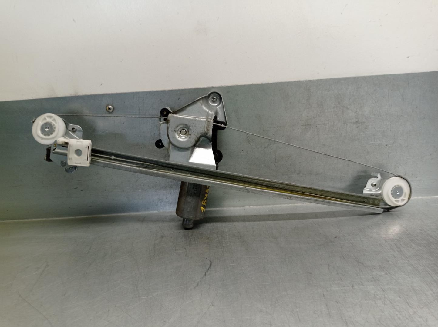 MERCEDES-BENZ E-Class W210 (1995-2002) Rear left door window lifter 191745XXX,2PINES,5PUERTAS 21730944