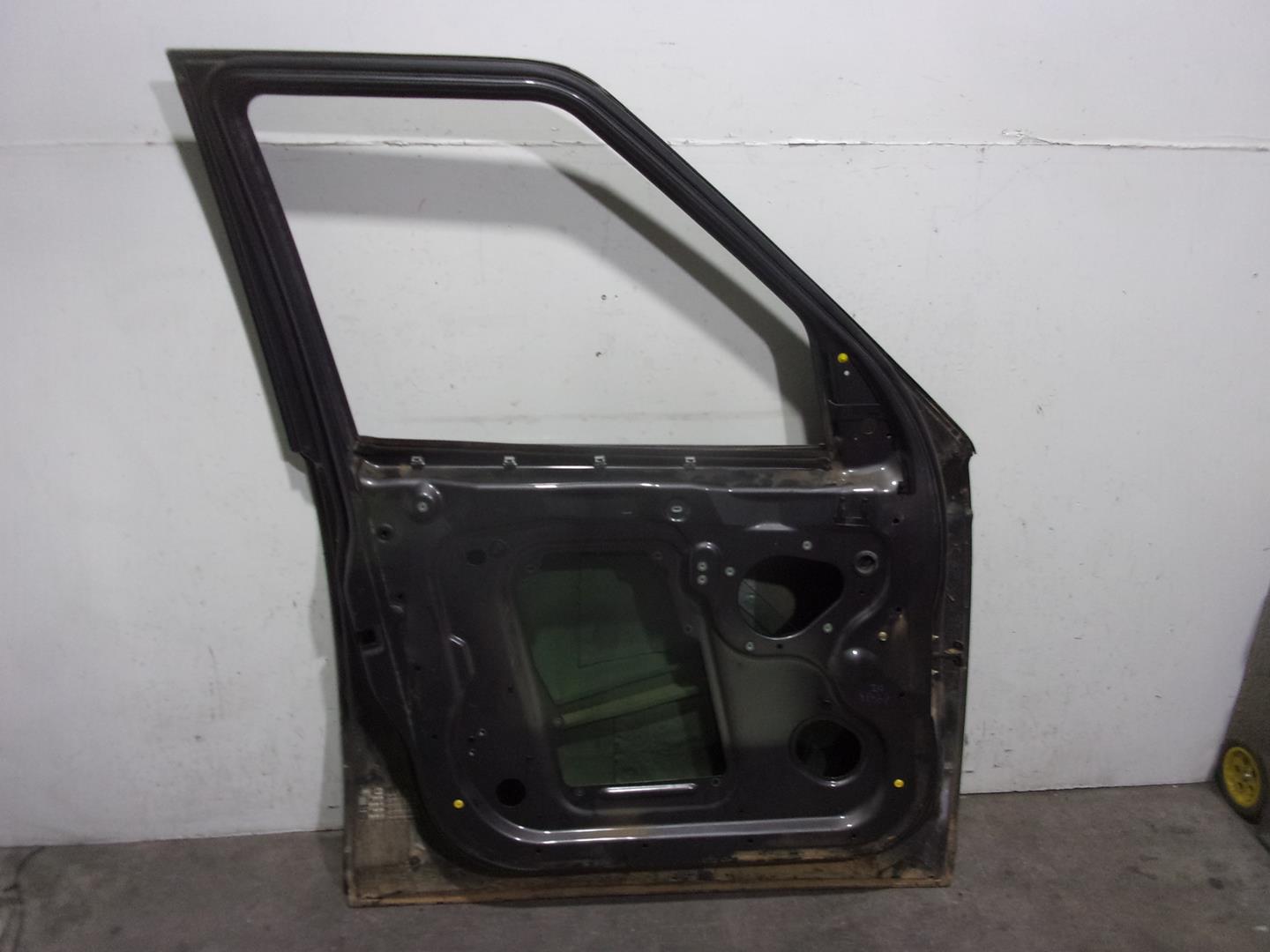 LAND ROVER Discovery 3 generation (2004-2009) Front Left Door BDA780110, GRISOSCURO, 5PUERTAS 23773567