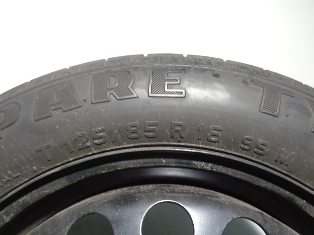 SAAB 93 1 generation (1956-1960) Запаска 13184139,T12585R1699M,PIRELLI 24167593