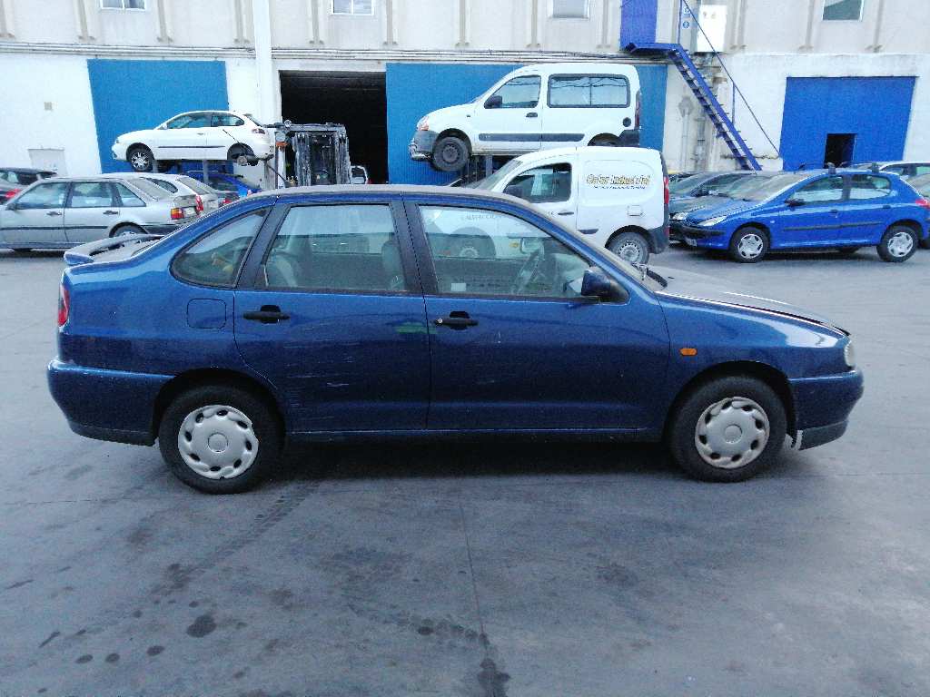 TOYOTA Ibiza 2 generation (1993-2002) Bal hátsó lengéscsillapító 6K0513033A 19674335