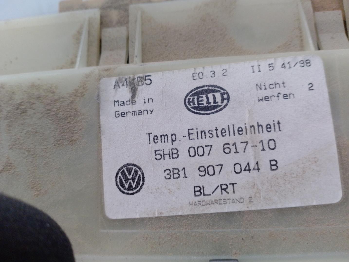 VOLKSWAGEN Golf 4 generation (1997-2006) Climate  Control Unit 3B1907044B, 5HB00761710, HELLA 24530815