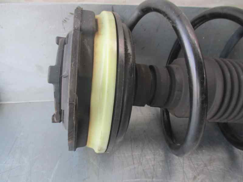 RENAULT Modus 1 generation (2004-2012) Front Right Shock Absorber 8200676764B, 03071000573B, KYB 19653521