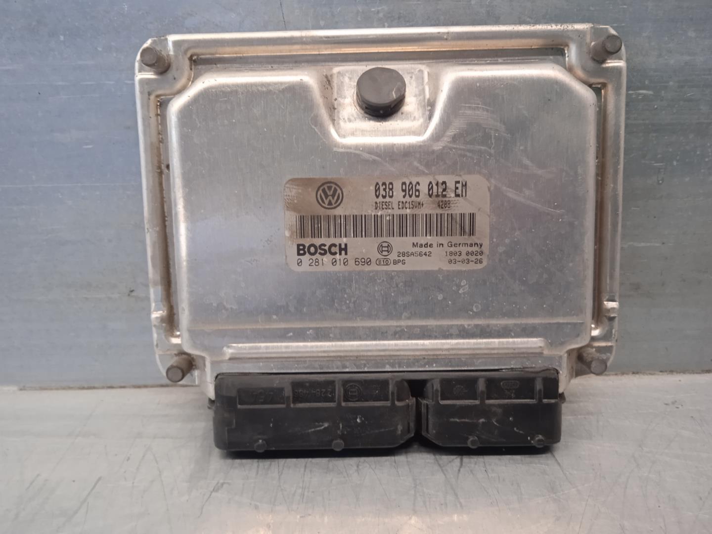 SEAT Ibiza 3 generation (2002-2008) Unitate de control motor 038906012EM,0281010690 24140699