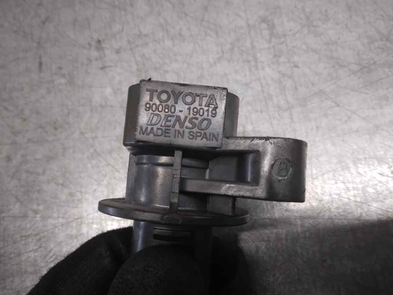 TOYOTA Corolla Verso 1 generation (2001-2009) High Voltage Ignition Coil 9008019019, DENSO 19831708