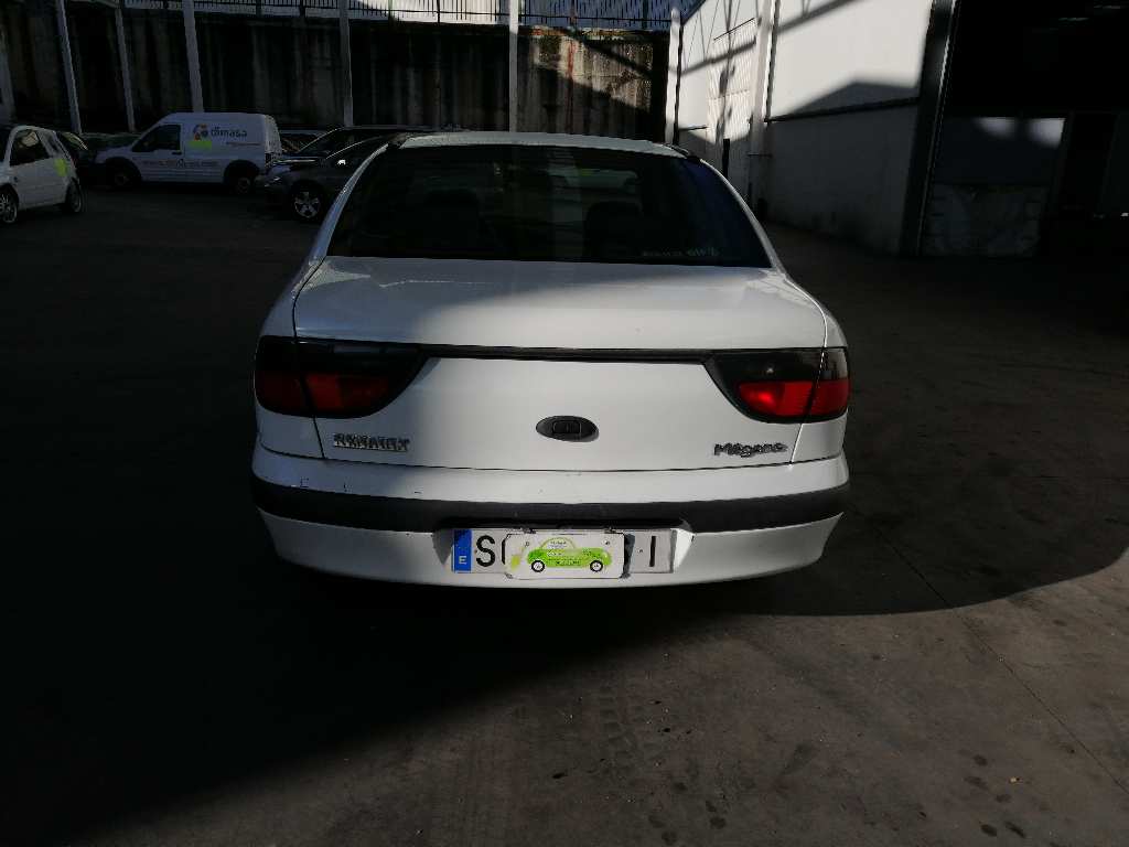 KIA Megane 2 generation (2002-2012) Vasen takavalo DEPORTON, 4PUERTAS, 7700838532+ 19667753