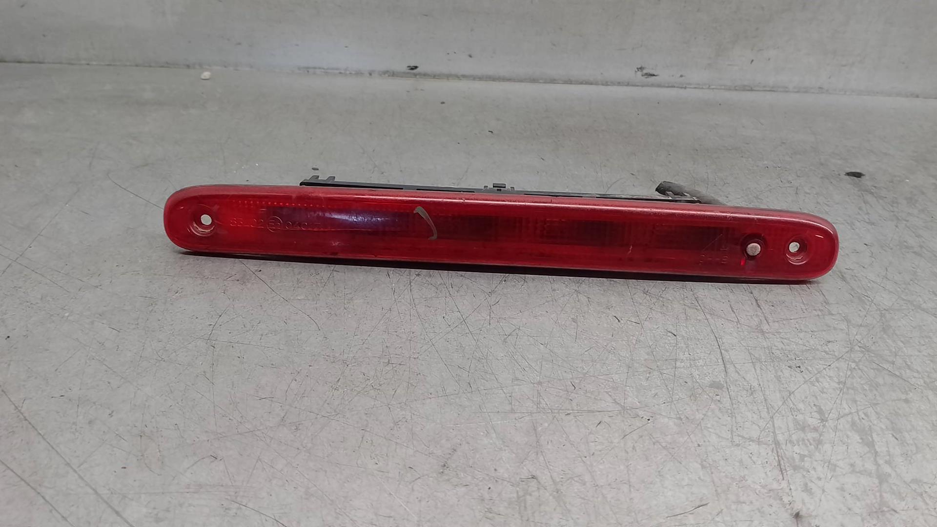 CITROËN C1 1 generation (2005-2016) Rear cover light 6351W4 24209852