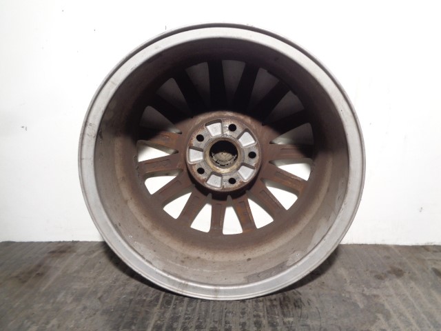 AUDI A4 B7/8E (2004-2008) Автомобилна гума R167JX16H2ET42, 7JX16H2ET42, ALUMINIO15P 21731701