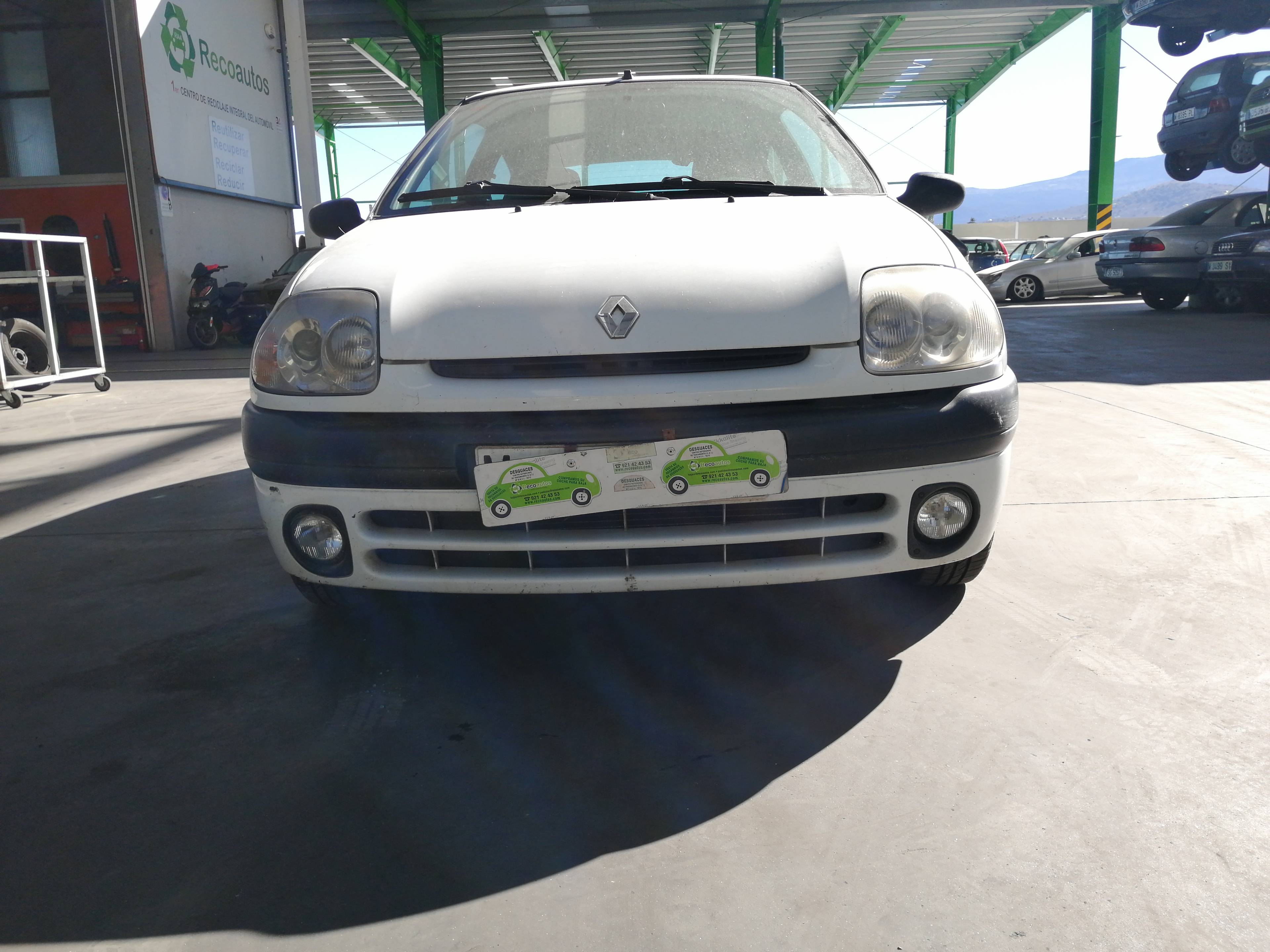 VAUXHALL Clio 2 generation (1998-2013) Охлаждающий радиатор NISSENS,NISSENS+63768A 19738676