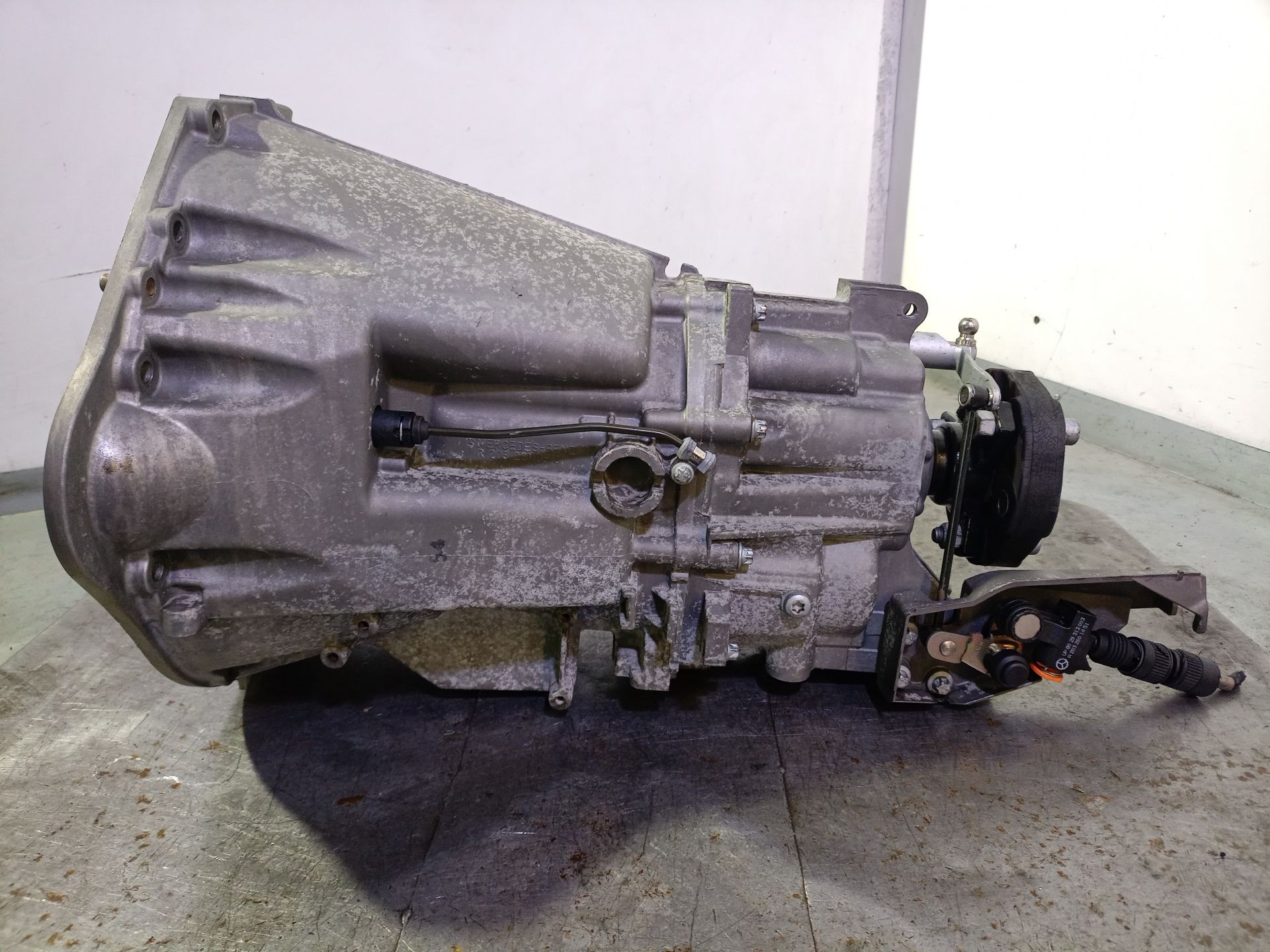 Caja de cambios 271946 716628 de Mercedes-benz Clase c coupé (cl203) 2001-2004 143 CV con 240000 km