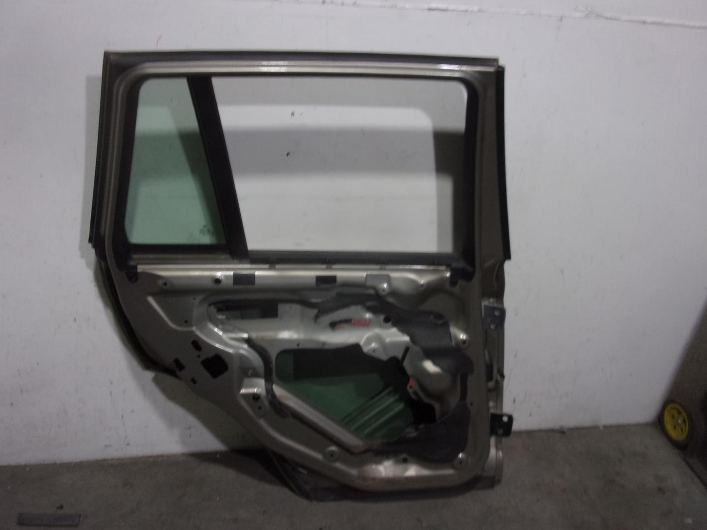 BMW X3 E83 (2003-2010) Rear Left Door 41003449337, MARROONCLARO, 5PUERTAS 23528863