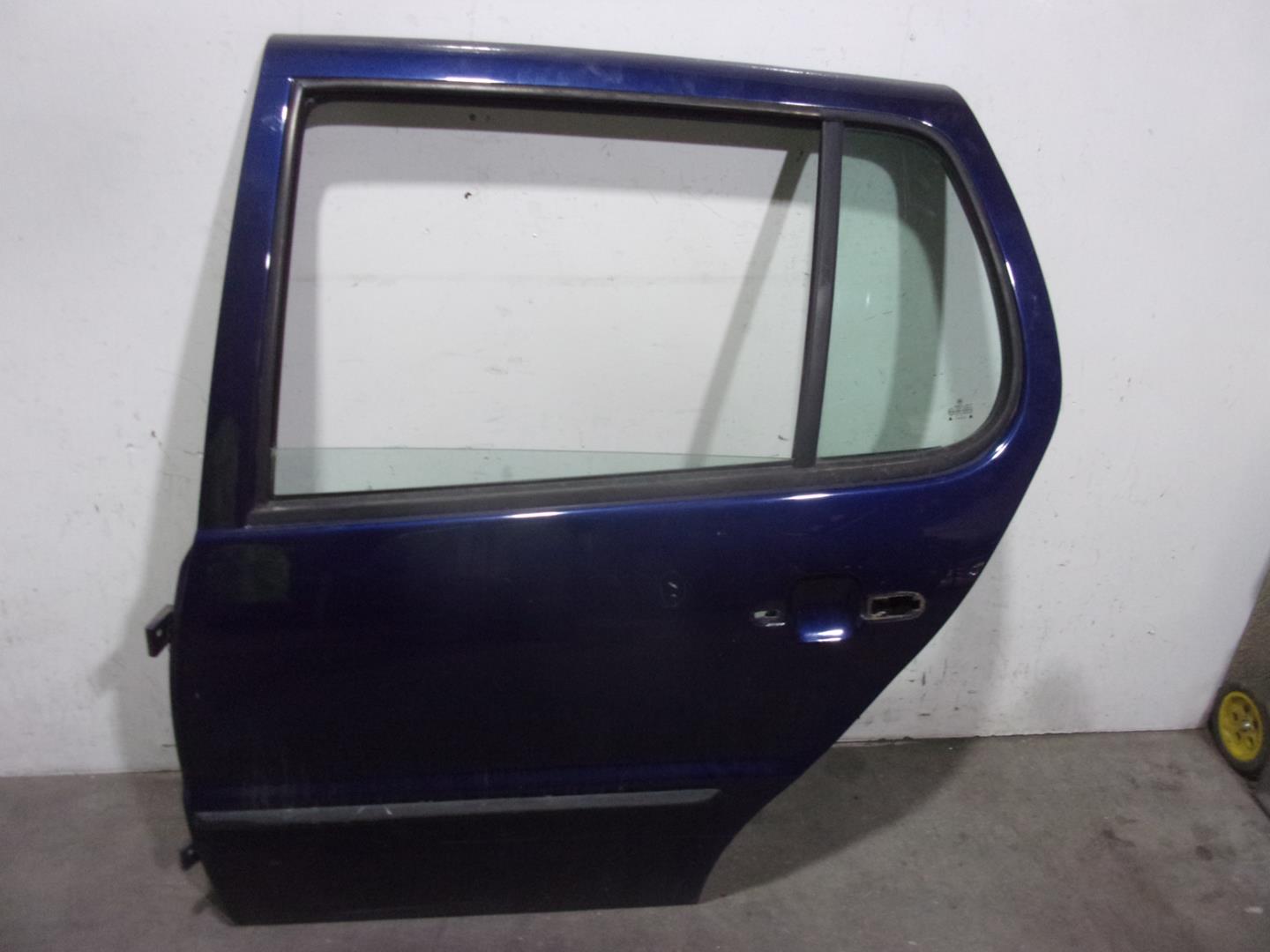 NISSAN Sunny N14 (1991-1995) Rear Left Door 6N4833055C, AZUL, 5PUERTAS 24213835