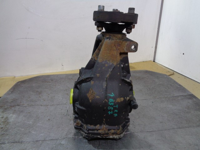 MERCEDES-BENZ C-Class W203/S203/CL203 (2000-2008) Rear Differential 2033510205,2033510008,3.27 19845581