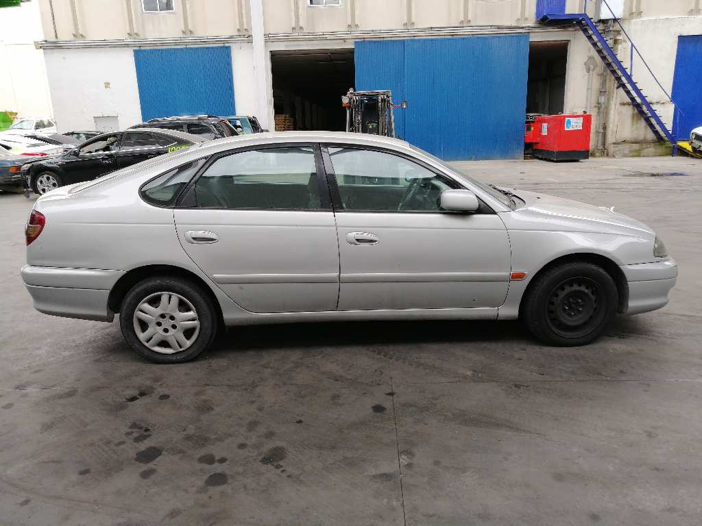 NISSAN Avensis 1 generation (1997-2003) Høyre foran dør GRIS, 5PUERTAS, 6700105030+ 19686281