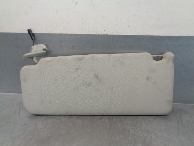 AUDI A6 C5/4B (1997-2004) Right Side Sun Visor 4B0857552 19926922