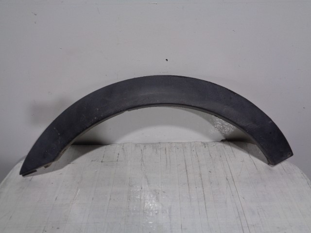 VOLKSWAGEN Golf 3 generation (1991-1998) Rear Left Fender Molding 3PUERTAS, 3PUERTAS+NEGRO 19848557