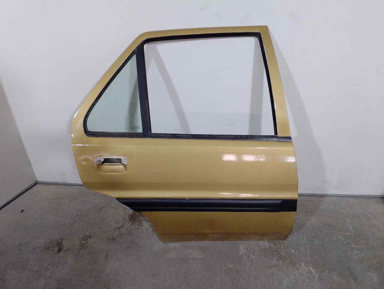 CITROËN Saxo 2 generation (1996-2004) Rear Right Door 900898,DORADO,5PUERTAS 19888791