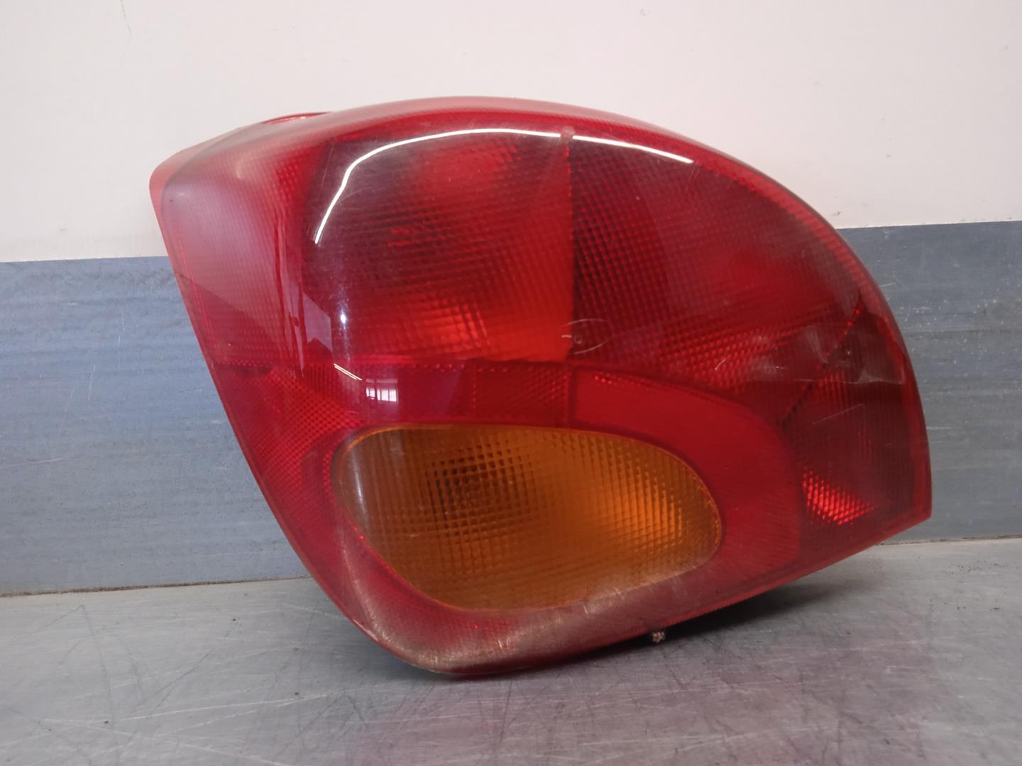 FORD Fiesta 4 generation (1996-2002) Rear Left Taillight 96FG13N004BA, DEALETA, 5PUERTAS 19899409