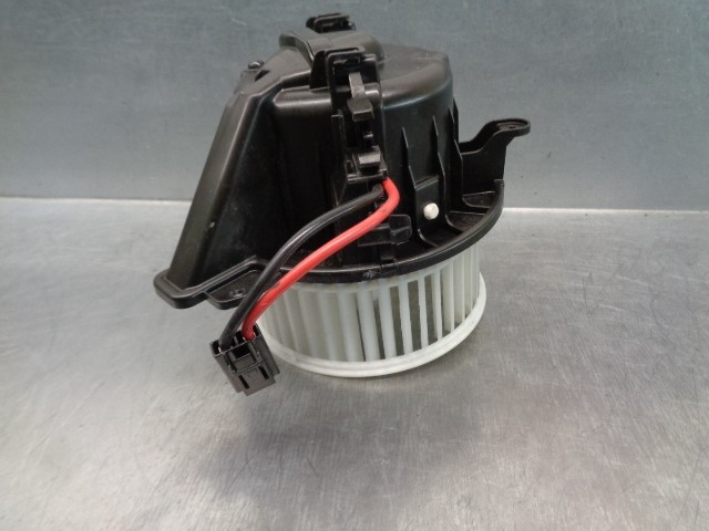 SEAT Arona 1 generation (2017-2024) Heater Blower Fan MAHLE,MAHLE+GT86003 19807314