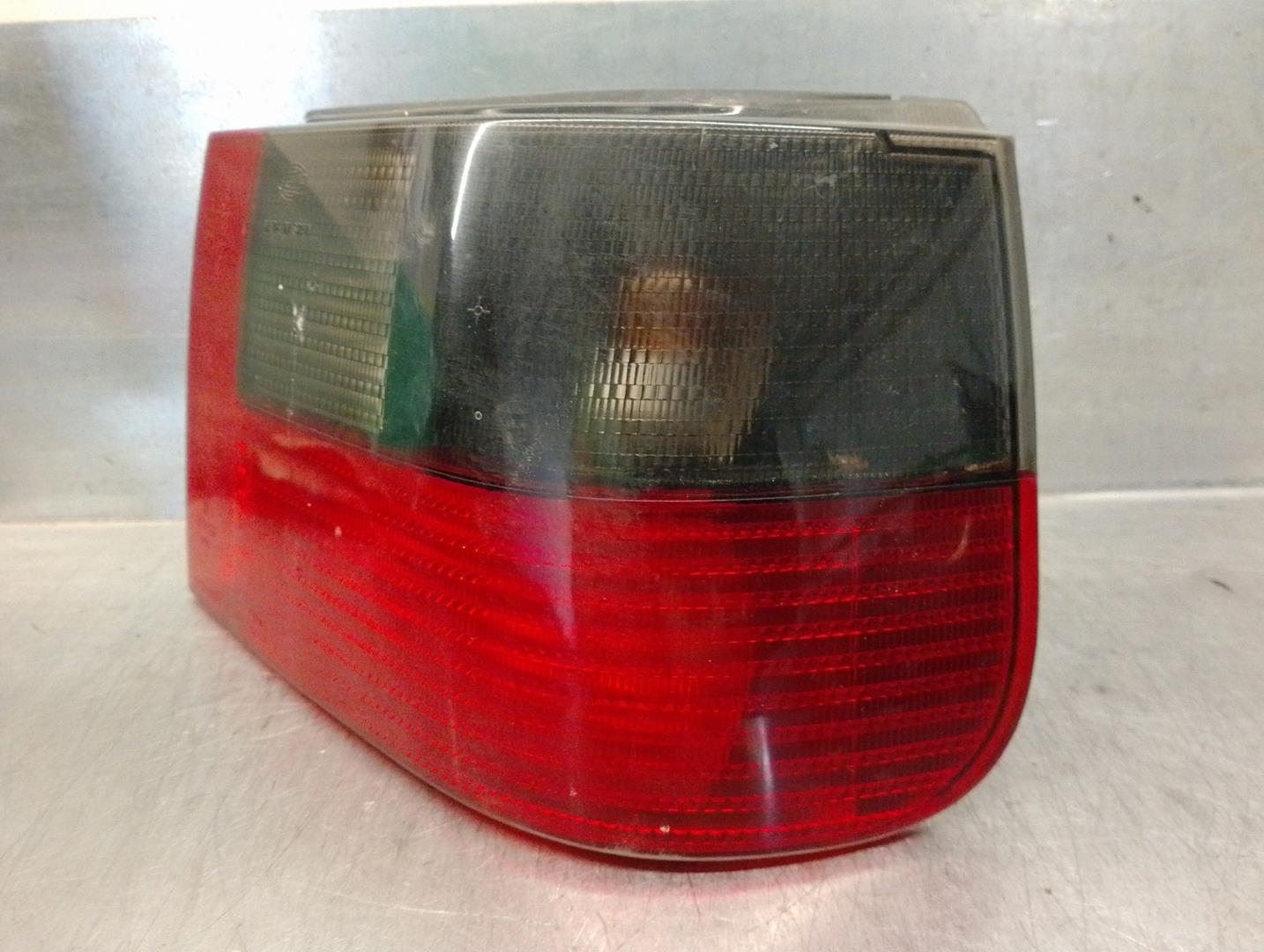 SEAT Cordoba 1 generation (1993-2003) Rear Right Taillight Lamp 6K6945112, DEALETA, 5PUERTAS 20439622