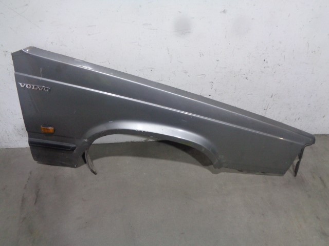 VOLVO 740 1 generation (1983-1992) Front Right Fender 1355060, GRISOSCURO 24146405