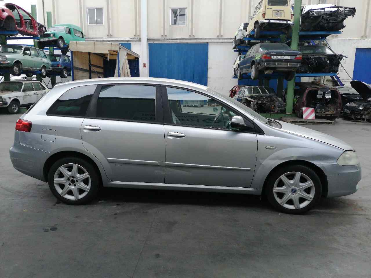 LDV Croma 194 (2005-2011) Bonnet +GRIS 19843417