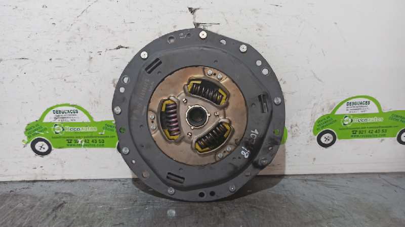 TOYOTA Yaris 3 generation (2010-2019) Маховик 5J160979 19685545