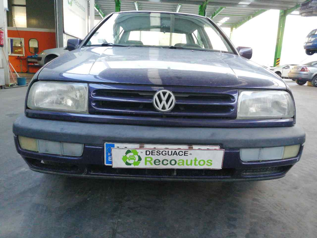 VOLKSWAGEN Golf 3 generation (1991-1998) Csomagtérajtó zárja 4PUERTAS, 4PUERTAS+2PINES 19820419