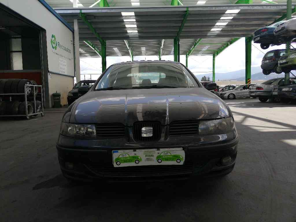 NISSAN Leon 1 generation (1999-2005) Aizmugurējā bagāžnieka slēdzene 3B9827505C+ 19760892