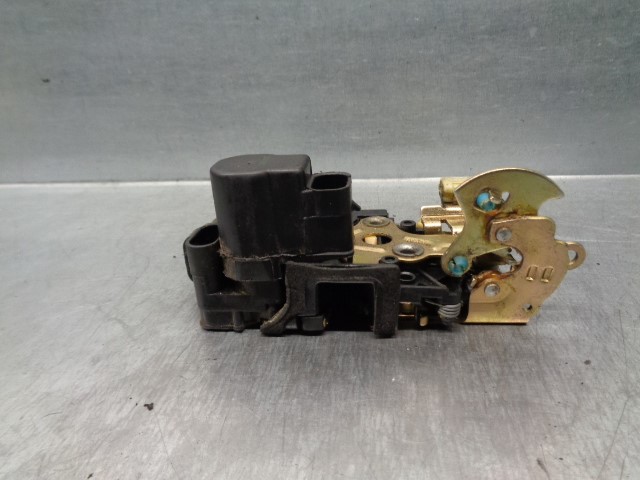 TOYOTA Serrure de porte avant gauche 6PIN, 96327383+ 19787189