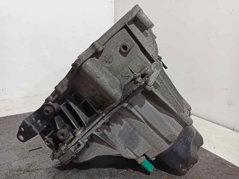 DODGE Note 1 generation (2005-2014) Gearbox +C381832 19722640