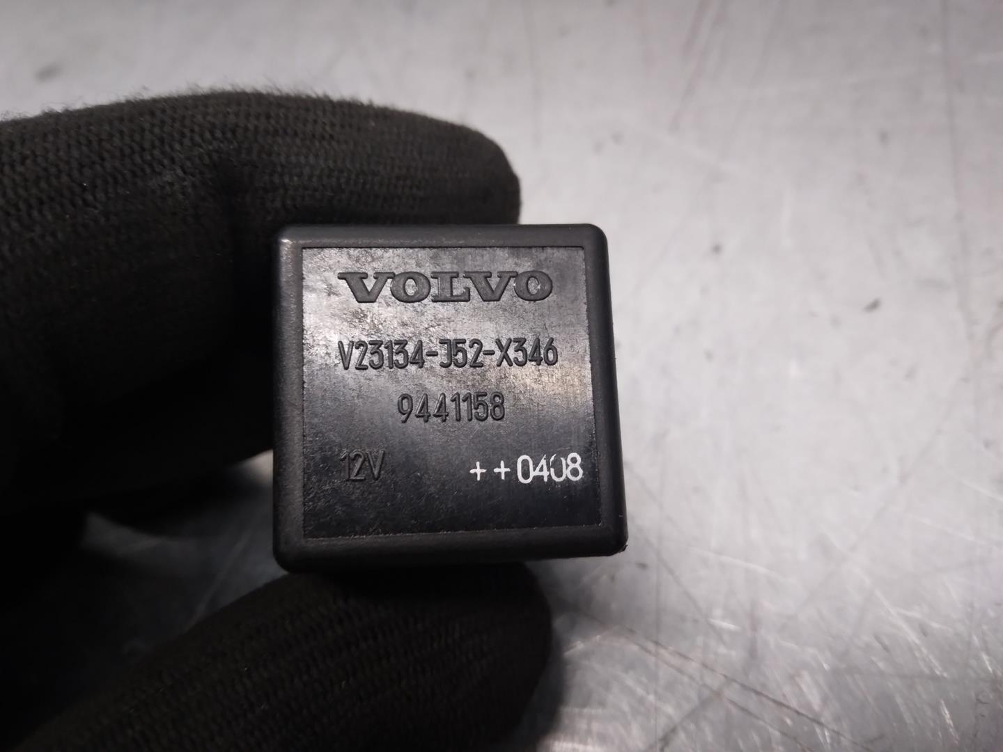 VOLVO V70 2 generation (2000-2008) Relays 9441158 20776749