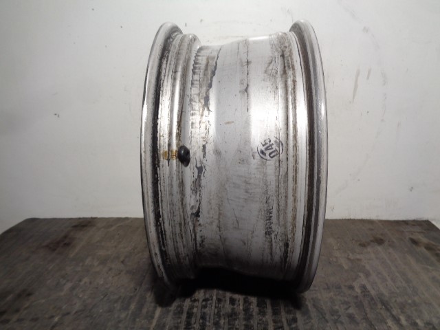 AUDI A4 B7/8E (2004-2008) Tire R167JX16H2ET42, 7JX16H2ET42, ALUMINIO15P 21731680