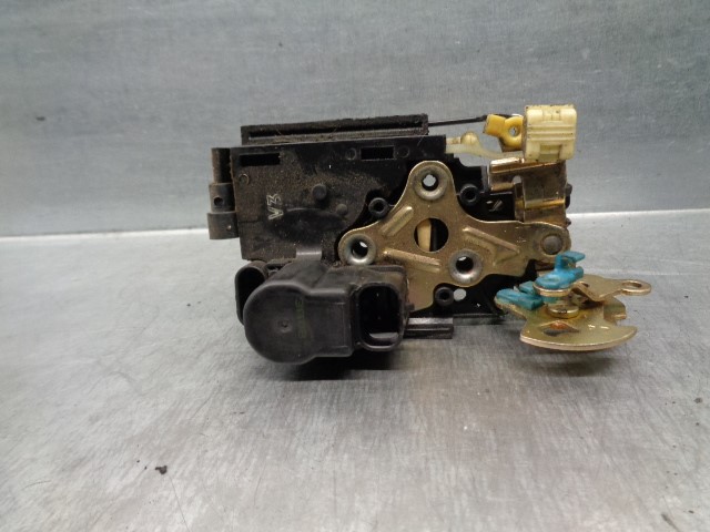 TOYOTA Serrure de porte avant gauche 6PIN, 96327383+ 19787189