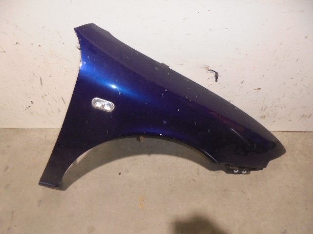 NISSAN Toledo 2 generation (1999-2006) Front Right Fender +AZUL 19797910