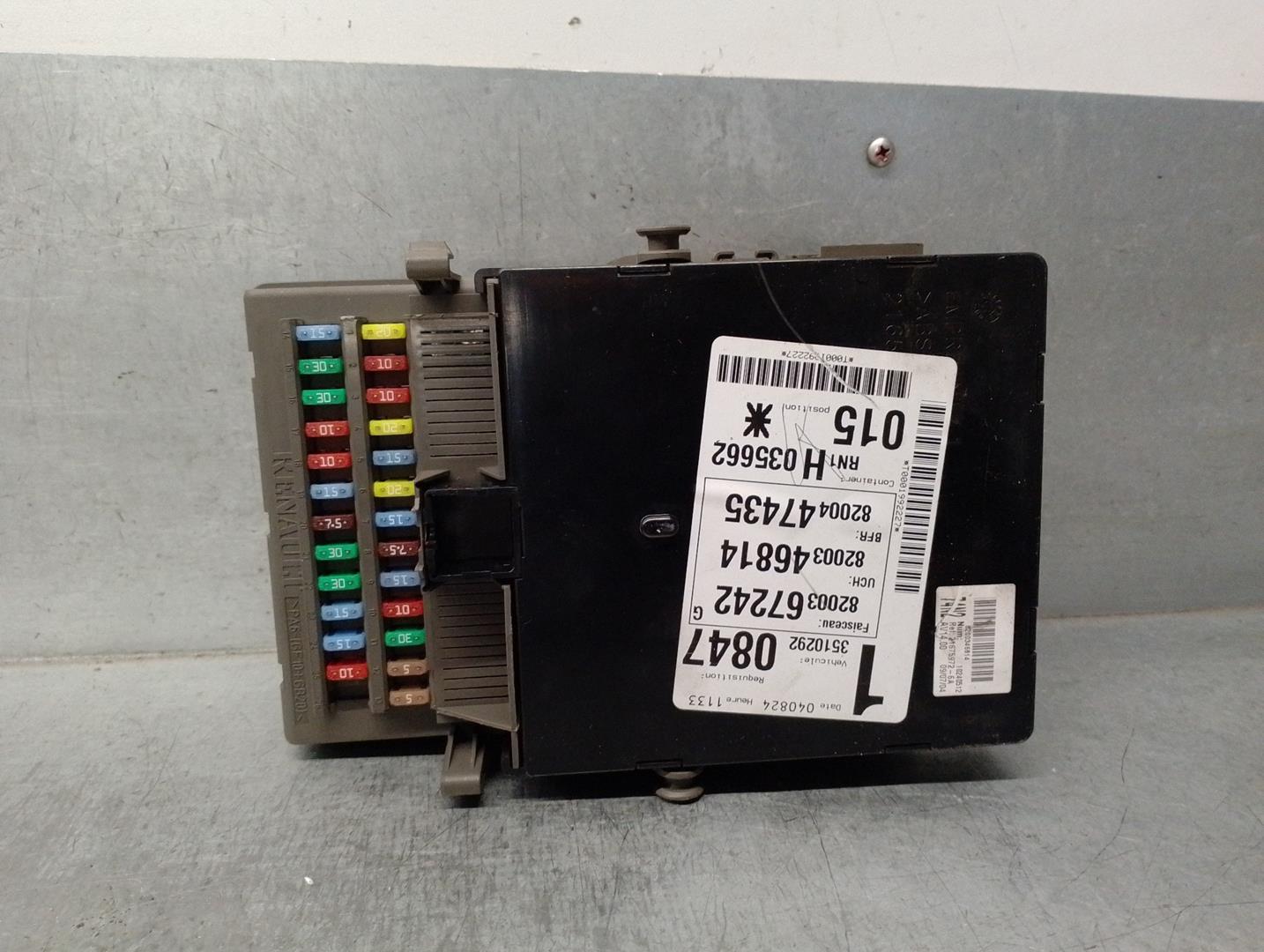 RENAULT Laguna 2 generation (2001-2007) Fuse Box 8200367242, 8200346814 23752305