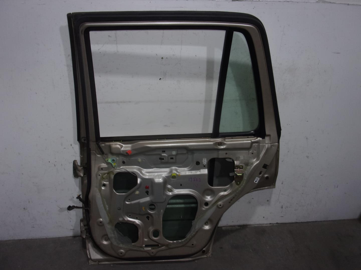 HONDA CR-V 1 generation (1995-2001) Rear Right Door 67510S10000ZZ, BEIGE, 5PUERTAS 24198236