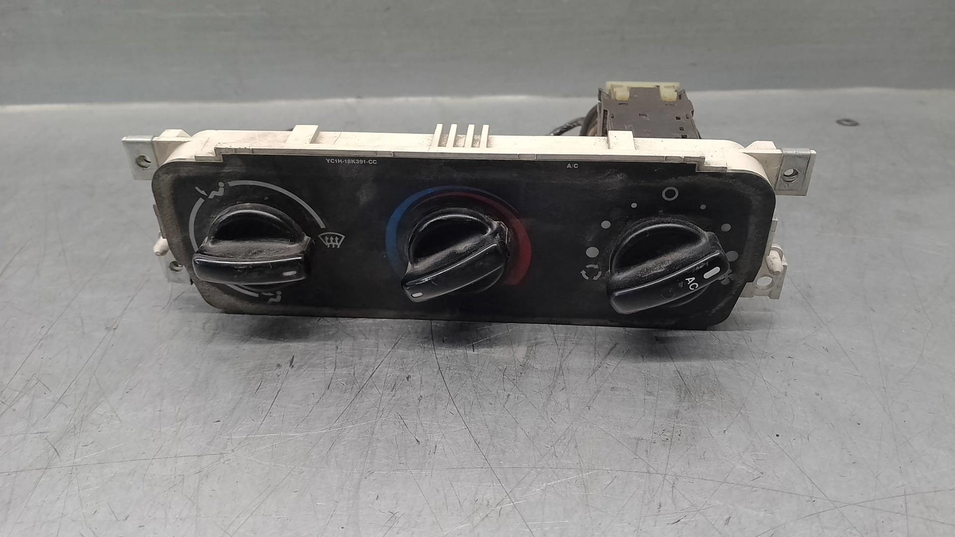 FORD Transit 3 generation (2000-2013) Climate  Control Unit YC1H18D451A 23758211