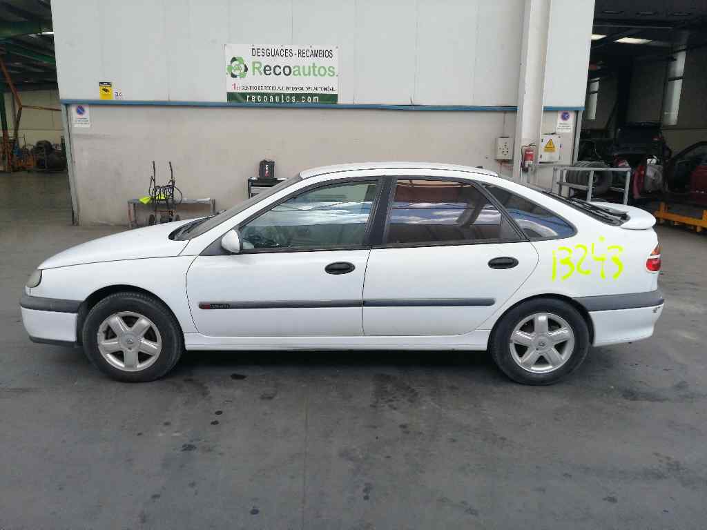 VAUXHALL Laguna 1 generation (1993-2001) Venstre baglygte 5PUERTAS,7700420122+ 19742619