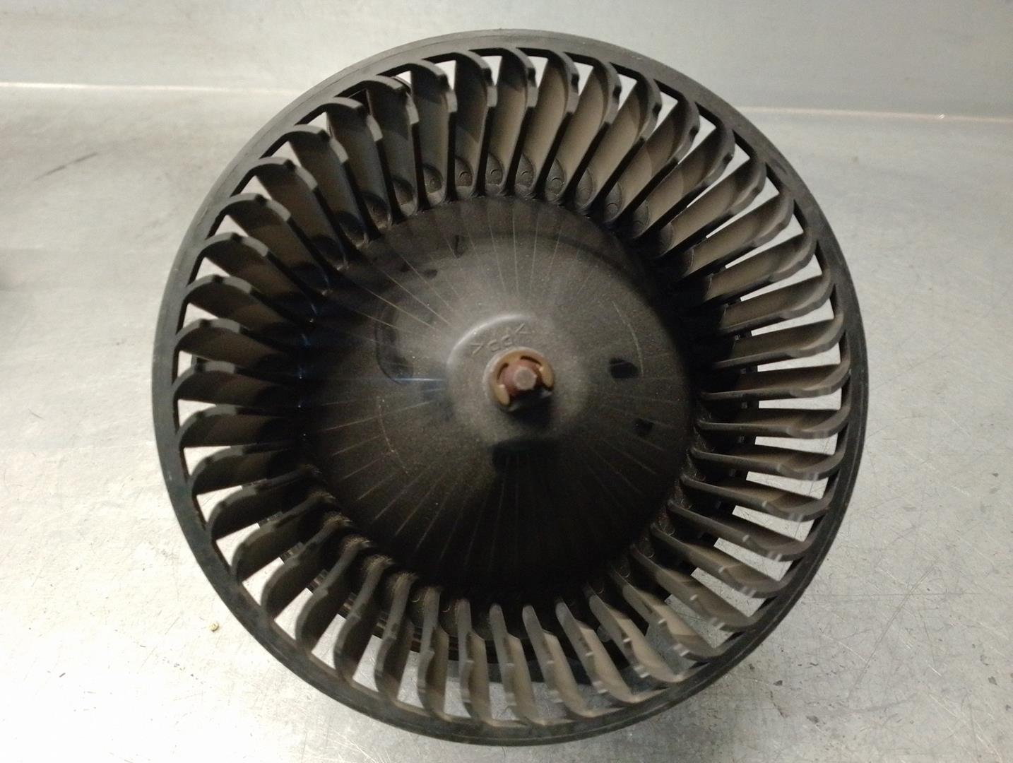 KIA Picanto 1 generation (2004-2011) Heater Blower Fan 9711307000, F00S330024, KAMCO 24166869