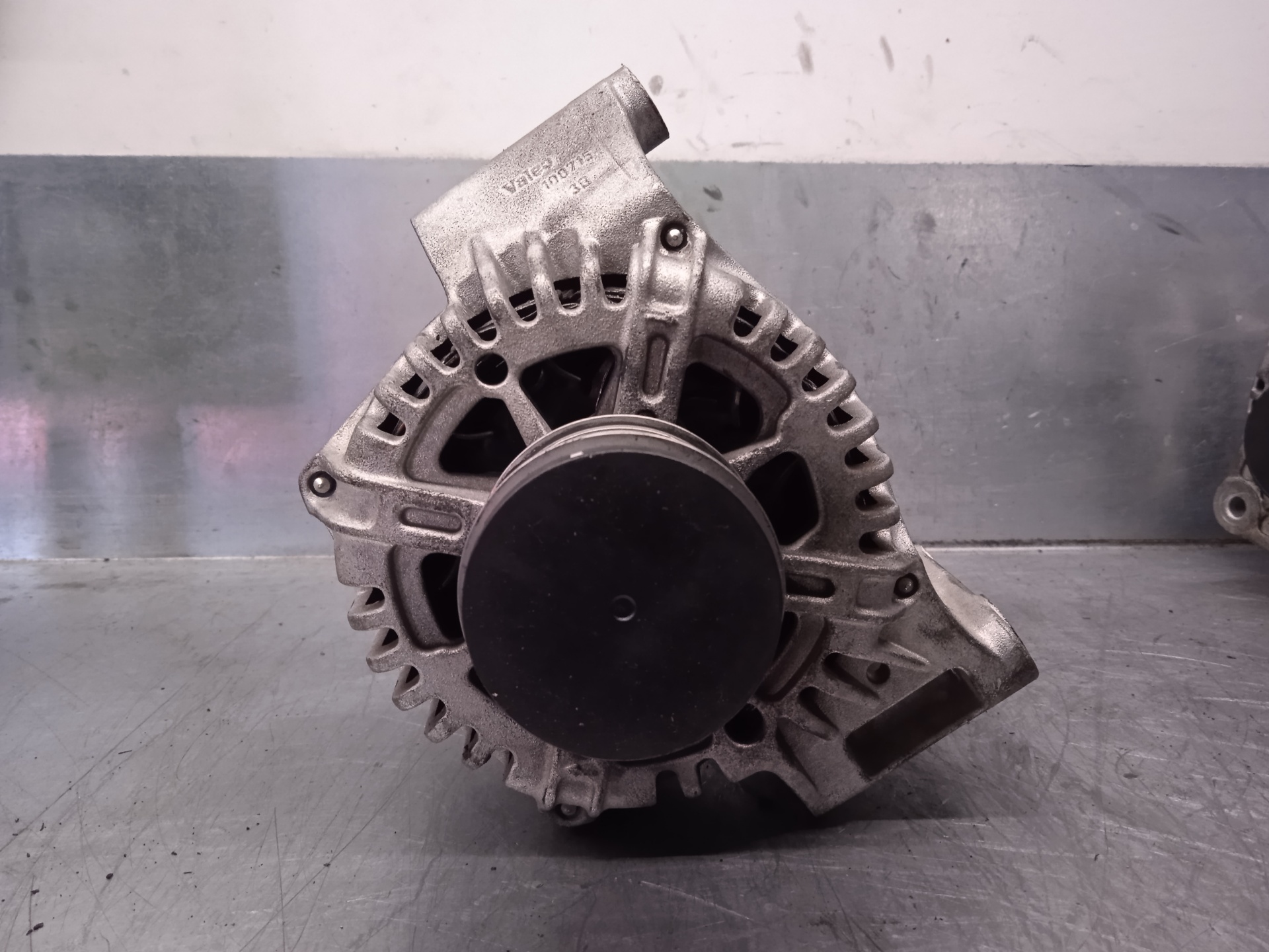 FIAT Grande Punto 1 generation (2006-2008) Alternator TG9S015, LUCAS, LRA02804+ 19813460